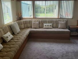 Skipsea Sands Holiday Park - Holiday Accommodation 20647 - North Yorkshire (incl. Whitby) - 1187447 - thumbnail photo 2