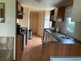 Skipsea Sands Holiday Park - Holiday Accommodation 20647 - North Yorkshire (incl. Whitby) - 1187447 - thumbnail photo 8