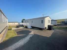 Ladram Bay Holiday Park - Holiday Accommodation 20655 - Devon - 1187450 - thumbnail photo 16