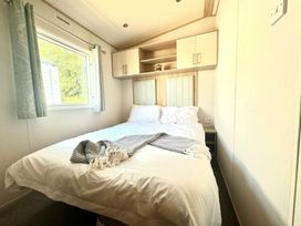Seal Bay Resort - Holiday Accommodation 20661 - Hampshire - 1187452 - thumbnail photo 3