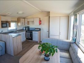 Liskey Hill Caravan Park - Holiday Accommodation 20663 - Cornwall - 1187453 - thumbnail photo 6