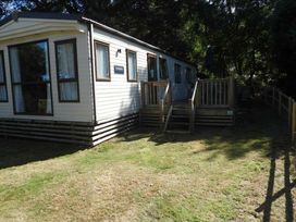 Kelling Heath Holiday Park - Holiday Accommodation 20665 - Norfolk - 1187455 - thumbnail photo 1