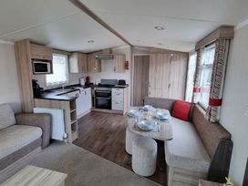 Ladram Bay Holiday Park - Holiday Accommodation 20671 - Devon - 1187459 - thumbnail photo 2