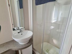 Sunbeach Holiday Park - Holiday Accommodation 20690 - Mid Wales - 1187463 - thumbnail photo 11
