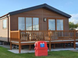 Presthaven Beach Resort - Holiday Accommodation 20692 - North Wales - 1187464 - thumbnail photo 1
