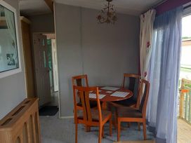 Trinity Lodge - Holiday Accommodation 20695 - Shropshire - 1187465 - thumbnail photo 4