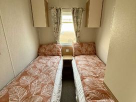 Lyons Winkups and Primrose - Holiday Accommodation 20696 - North Wales - 1187466 - thumbnail photo 10