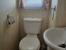 Walshs Holiday Park - Holiday Accommodation 20701 - Lincolnshire - 1187471 - thumbnail photo 12