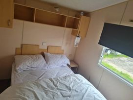 Golden Gate Holiday Centre - Holiday Accommodation 20704 - North Wales - 1187474 - thumbnail photo 7