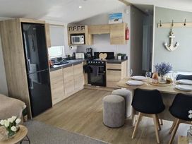 Camber Sands Holiday Park - Holiday Accommodation 20711 - Kent & Sussex - 1187477 - thumbnail photo 11
