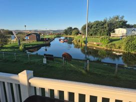 Blue Dolphin Holiday Park - Holiday Accommodation 20713 - North Yorkshire (incl. Whitby) - 1187479 - thumbnail photo 2
