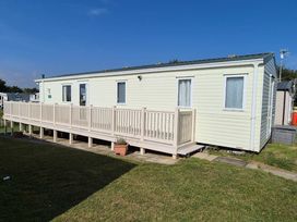 Blue Dolphin Holiday Park - Holiday Accommodation 20713 - North Yorkshire (incl. Whitby) - 1187479 - thumbnail photo 3