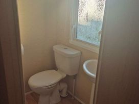 Blue Dolphin Holiday Park - Holiday Accommodation 20713 - North Yorkshire (incl. Whitby) - 1187479 - thumbnail photo 9
