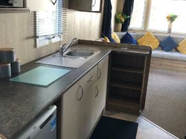 Marton Mere Holiday Village - Holiday Accommodation 20728 - Lake District - 1187484 - thumbnail photo 8