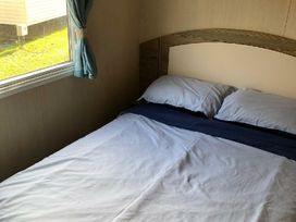 Marton Mere Holiday Village - Holiday Accommodation 20728 - Lake District - 1187484 - thumbnail photo 10
