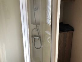 Marton Mere Holiday Village - Holiday Accommodation 20728 - Lake District - 1187484 - thumbnail photo 11