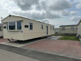Golden Gate Holiday Centre - Holiday Accommodation 20729 - North Wales - 1187485 - thumbnail photo 2