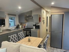 Lizard Point Holiday Park - Holiday Accommodation 20742 - Cornwall - 1187491 - thumbnail photo 6