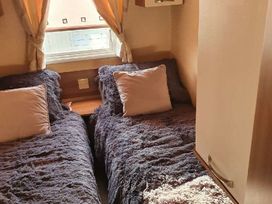 Lyons Robin Hood - Holiday Accommodation 20743 - North Wales - 1187492 - thumbnail photo 5