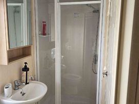 7 Lakes Country Park - Holiday Accommodation 20744 - Lincolnshire - 1187493 - thumbnail photo 16