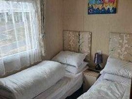 Devon Cliffs Holiday Park - Holiday Accommodation 20745 - Devon - 1187494 - thumbnail photo 11