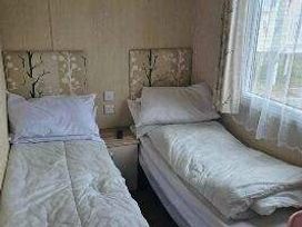 Devon Cliffs Holiday Park - Holiday Accommodation 20745 - Devon - 1187494 - thumbnail photo 18