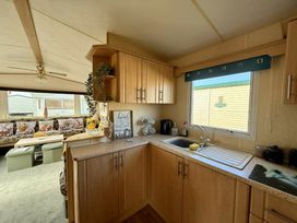 Golden Sands Kinmel Bay - Holiday Accommodation 20747 - North Wales - 1187496 - thumbnail photo 7