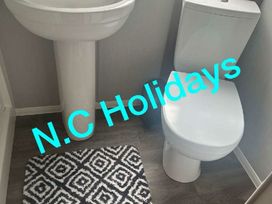 Kiln Park Holiday Park - Holiday Accommodation 20750 - South Wales - 1187498 - thumbnail photo 6