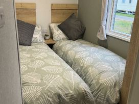 Presthaven Beach Resort - Holiday Accommodation 20755 - North Wales - 1187500 - thumbnail photo 5