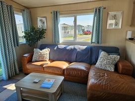 Greenacres Holiday Park - Holiday Accommodation 20756 - North Wales - 1187501 - thumbnail photo 12