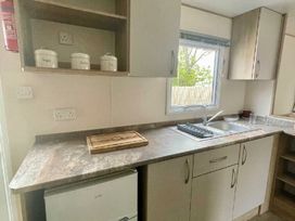 Seawick Holiday Park - Holiday Accommodation 20758 - Suffolk & Essex - 1187503 - thumbnail photo 7
