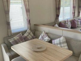 Shorefield Country Park - Holiday Accommodation 20759 - Dorset - 1187504 - thumbnail photo 4