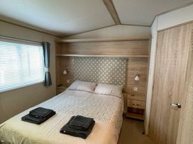 Shorefield Country Park - Holiday Accommodation 20759 - Dorset - 1187504 - thumbnail photo 8