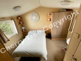 Cleethorpes Beach Holiday Park - Holiday Accommodation 20763 - Lincolnshire - 1187506 - thumbnail photo 5