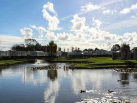 Golden Palm Resort - Holiday Accommodation 20766 - Lincolnshire - 1187509 - thumbnail photo 14