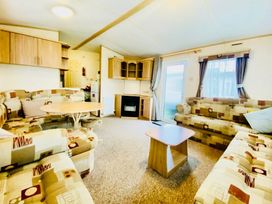Pendine Sands - Holiday Accommodation 20769 - South Wales - 1187510 - thumbnail photo 8