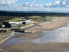 Pendine Sands - Holiday Accommodation 20769 - South Wales - 1187510 - thumbnail photo 12