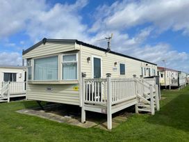 Seaways Caravan Park - Holiday Accommodation 20772 - Lincolnshire - 1187512 - thumbnail photo 1