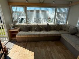 Seaways Caravan Park - Holiday Accommodation 20772 - Lincolnshire - 1187512 - thumbnail photo 2