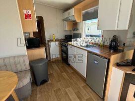 Seaways Caravan Park - Holiday Accommodation 20772 - Lincolnshire - 1187512 - thumbnail photo 3
