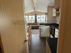 Seaview Caravan Park - Holiday Accommodation 20773 - Lincolnshire - 1187513 - thumbnail photo 6