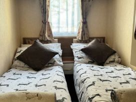 Greenacres Holiday Park - Holiday Accommodation 20782 - North Wales - 1187517 - thumbnail photo 15