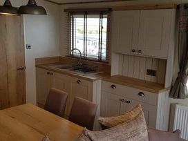 Devon Cliffs Holiday Park - Holiday Accommodation 20786 - Devon - 1187518 - thumbnail photo 6