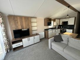 Cleethorpes Beach Holiday Park - Holiday Accommodation 20789 - Lincolnshire - 1187521 - thumbnail photo 3