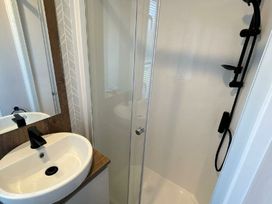 Cleethorpes Beach Holiday Park - Holiday Accommodation 20789 - Lincolnshire - 1187521 - thumbnail photo 7