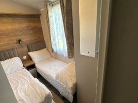 Cleethorpes Beach Holiday Park - Holiday Accommodation 20789 - Lincolnshire - 1187521 - thumbnail photo 12