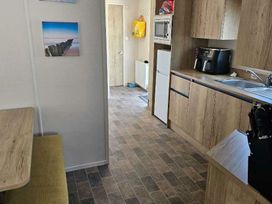 Barmouth Bay Holiday Village - Holiday Accommodation 20791 - Mid Wales - 1187522 - thumbnail photo 2