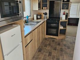 Barmouth Bay Holiday Village - Holiday Accommodation 20791 - Mid Wales - 1187522 - thumbnail photo 6