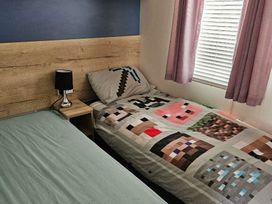 Barmouth Bay Holiday Village - Holiday Accommodation 20791 - Mid Wales - 1187522 - thumbnail photo 10