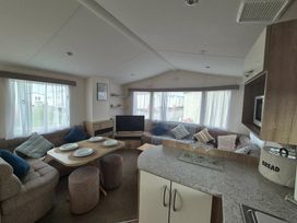 Liskey Hill Caravan Park - Holiday Accommodation 20796 - Cornwall - 1187525 - thumbnail photo 9